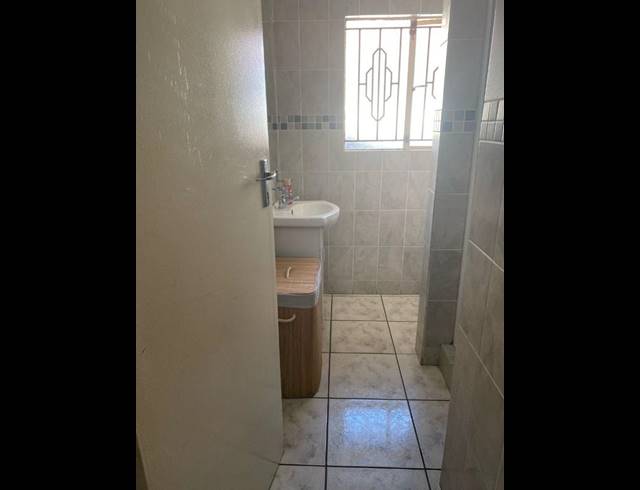 3 BEDROOM PROPERTY TO RENT IN ORMONDE VIEW